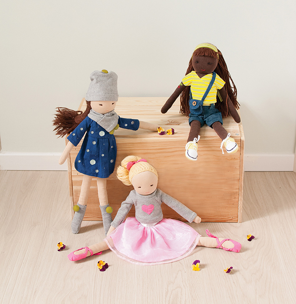 Olivia Emily och Mia ekologiska dockor från Hoppa