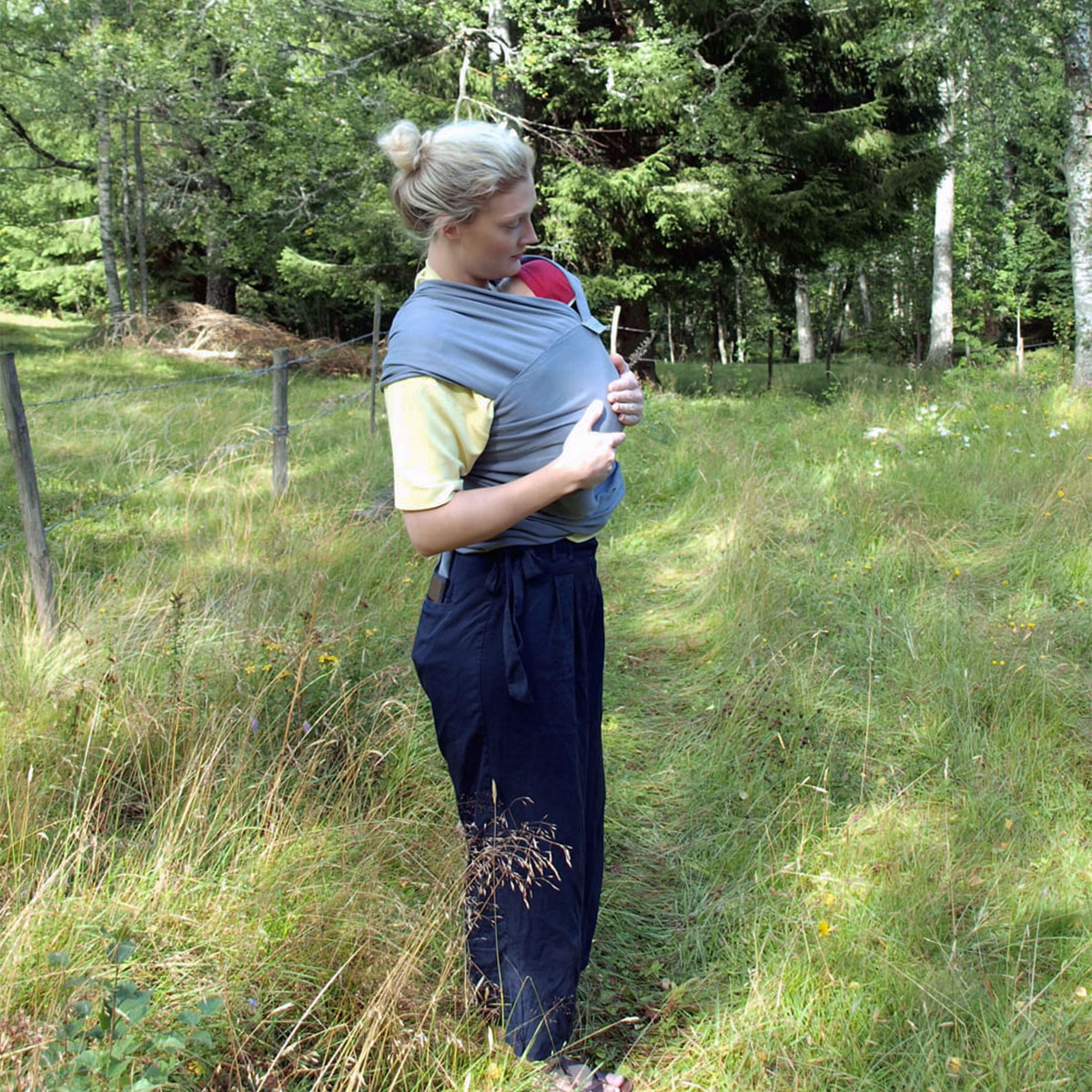 Minimundus bärsjal av ekologisk bomull, ekologiskt färgad