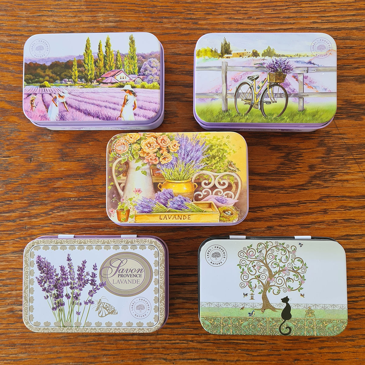 14088 Tvålask av plåt osorterad Tvålask av plåt osorterad