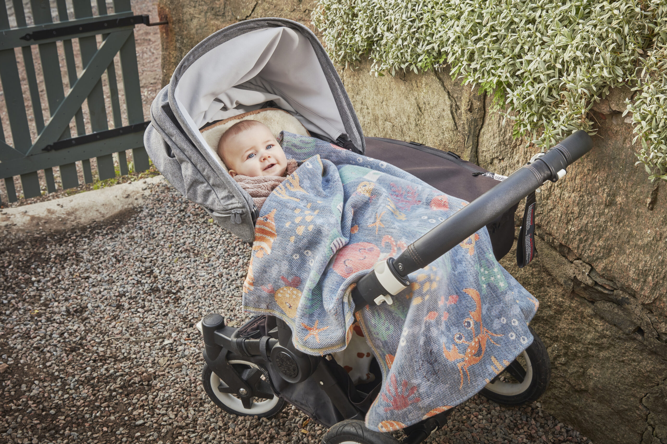 f301860f183ea65f8e3f945c9fdce732d065fa344e2f7b14